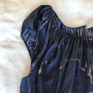 Halston Heritage Flowy Blue Top, Sz XL NWOT